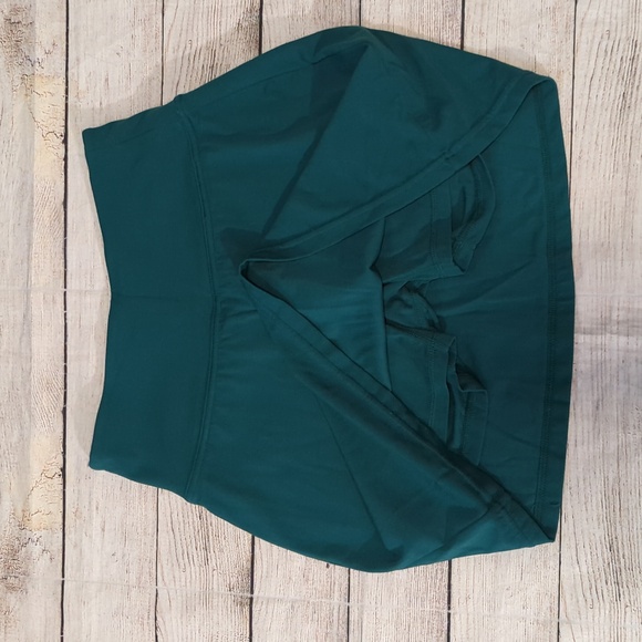 Roots Size X-Small Restore Skort - Picture 2 of 5